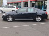 Used 2014 Toyota Camry XLE image 3