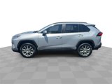 Used 2020 Toyota RAV4 XLE Premium image 5