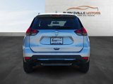 Used 2017 Nissan Rogue SV image 6