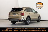 Used 2021 Kia Sorento EX image 4