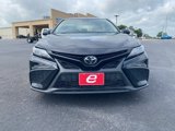 Used 2023 Toyota Camry SE image 2
