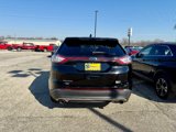 Used 2018 Ford Edge SEL w/ Equipment Group 201A image 3
