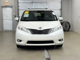 Used 2017 Toyota Sienna L image 2