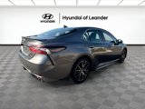 Used 2023 Toyota Camry SE image 5