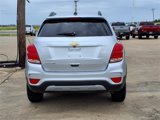 Used 2018 Chevrolet Trax LT w/ LT Convenience Package image 4