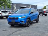 Used 2023 Jeep Cherokee Altitude Lux image 2