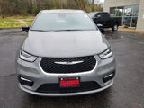 New 2025 Chrysler Pacifica Select image 2