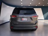 Used 2015 Toyota Highlander Limited image 4