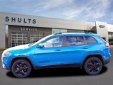 Used 2020 Jeep Cherokee Latitude Plus image 2