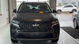 Used 2022 Kia Sorento S image 2
