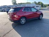Used 2024 Chevrolet Equinox LT image 3