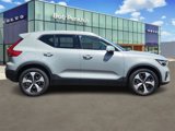 Used 2025 Volvo XC40 B5 Plus image 2