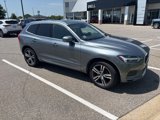 Used 2019 Volvo XC60 T5 Momentum w/ Multimedia Package image 3