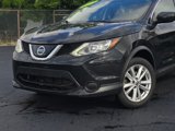 Used 2019 Nissan Rogue Sport SV image 2