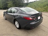 Used 2025 Toyota Camry LE image 3