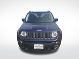 Used 2017 Jeep Renegade Latitude w/ Cold Weather Group image 3