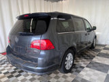 Used 2012 Volkswagen Routan SEL image 5