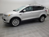 Used 2017 Ford Escape Titanium image 2