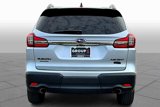 Used 2022 Subaru Ascent Onyx Edition image 4