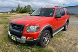 Used 2007 Ford Explorer XLT image 2