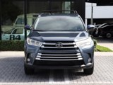 Used 2019 Toyota Highlander XLE image 3