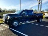 New 2025 GMC Sierra 3500 Denali w/ Denali Reserve Package image 3