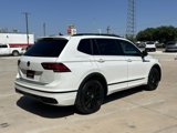 Used 2022 Volkswagen Tiguan SE R-Line image 5