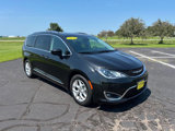 Used 2020 Chrysler Pacifica Touring-L Plus w/ Tire & Wheel Group image 2