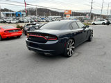 Used 2019 Dodge Charger SXT image 5