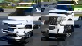 Used 2018 Ford Explorer Platinum image 2