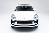 Certified 2022 Porsche Macan image 6