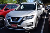 Used 2020 Nissan Rogue SV w/ Premium Package image 4