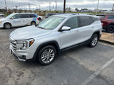 Used 2022 GMC Terrain SLT image 2