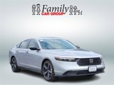 Used 2023 Honda Accord Sport image 2