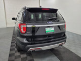 Used 2017 Ford Explorer XLT w/ Equipment Group 202A image 6