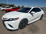 Used 2019 Toyota Camry SE image 2