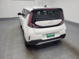 Used 2024 Kia Soul LX w/ Option Group 015 image 6
