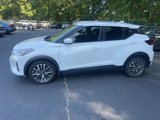 Used 2023 Nissan Kicks SV image 2