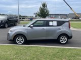 Used 2022 Kia Soul LX w/ Technology Package image 4