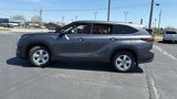 Certified 2022 Toyota Highlander LE image 5