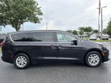 Used 2023 Chrysler Voyager LX image 2