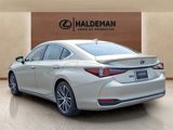 Certified 2022 Lexus ES 300h w/ Premium Package image 5