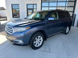 Used 2011 Toyota Highlander 4WD image 3