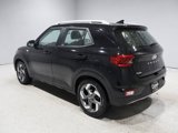 Used 2022 Hyundai Venue SEL image 4