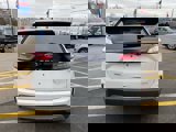 Used 2022 Ford Edge SEL w/ Convenience Package image 4