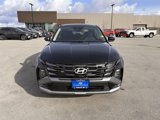 New 2025 Hyundai Tucson SE image 2