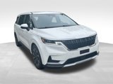 Used 2023 Kia Carnival EX image 2