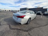 Used 2023 Nissan Altima 2.5 SV image 3