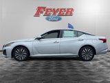 Used 2023 Nissan Altima 2.5 SV image 2