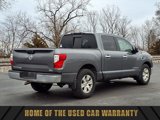 Used 2017 Nissan Titan SV image 4